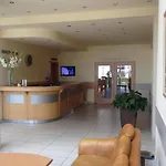 碧拉尼酒店 3* Bielany Wrocławskie