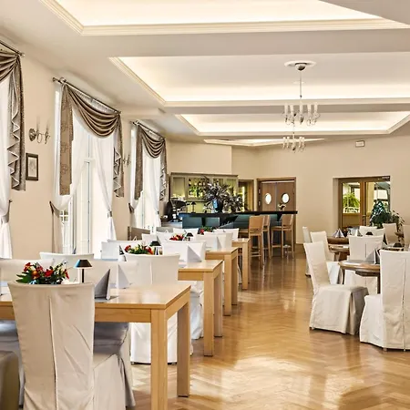 Bielany Hotel 3*