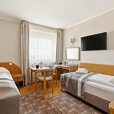 Bielany 3*