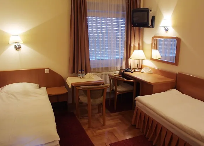 Bielany 3* Bielany Wrocławskie